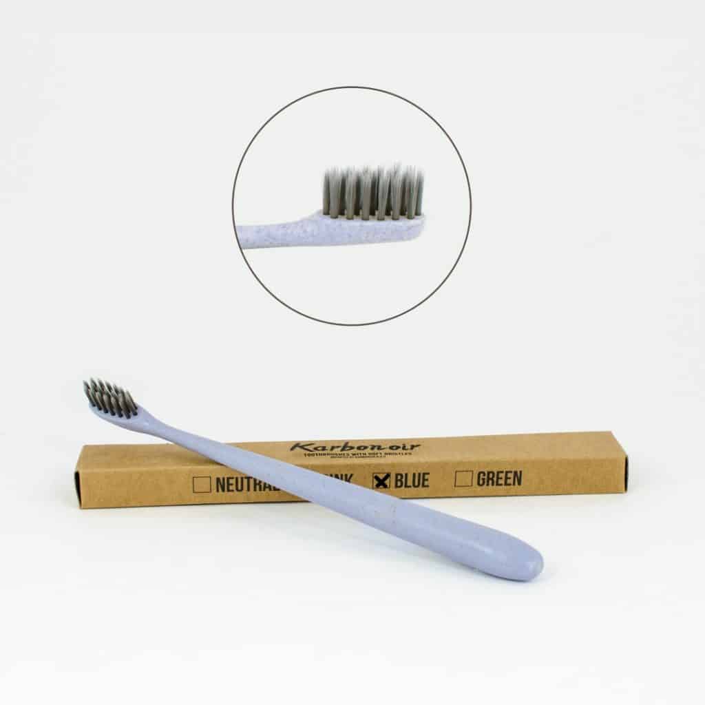 Modra zobna ščetka