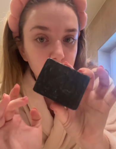 Ročno izdelano črno milo z aktiviranim ogljem (100 g) photo review