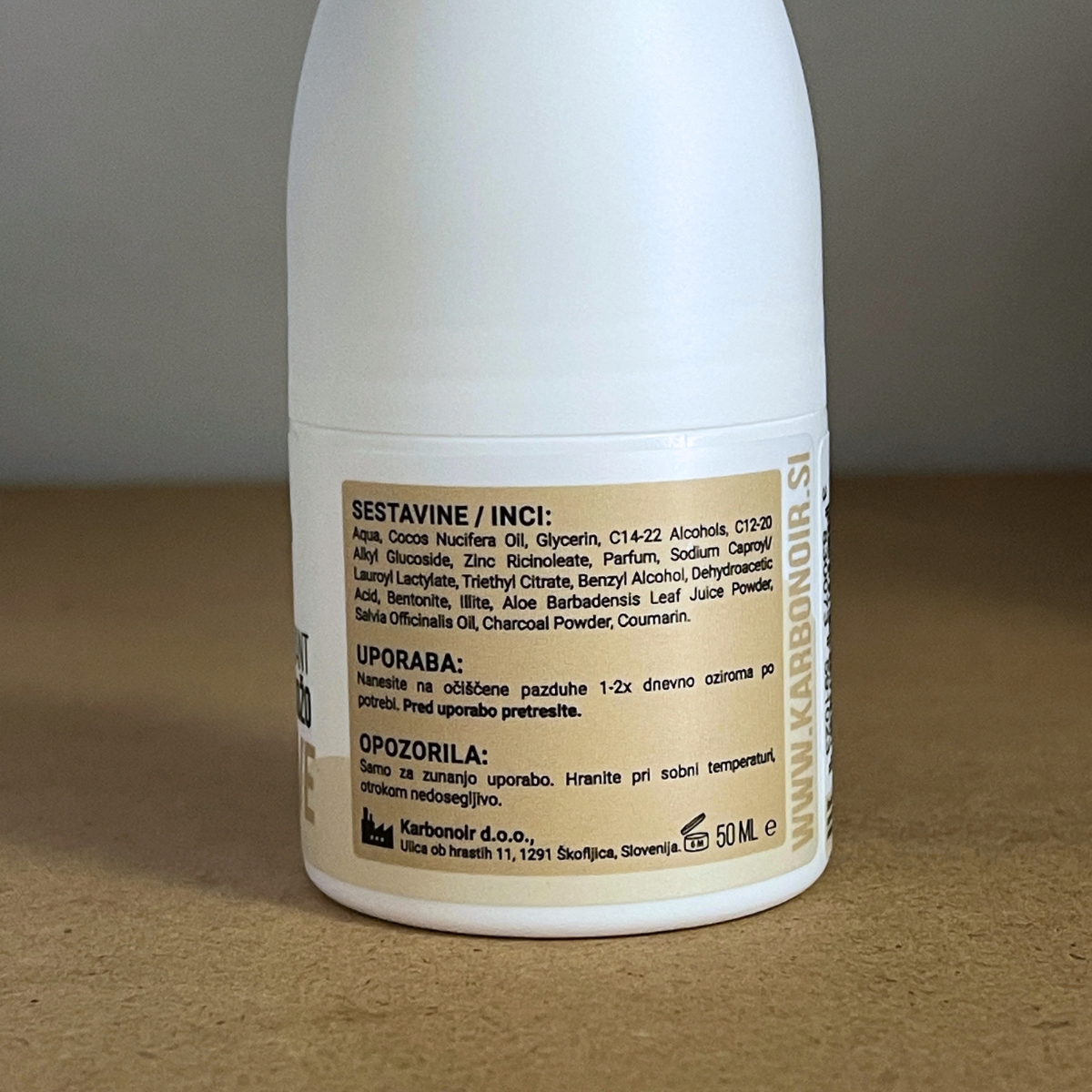 Naravni roll-on deodorant za občutljivo kožo (50 ml) - slika 8